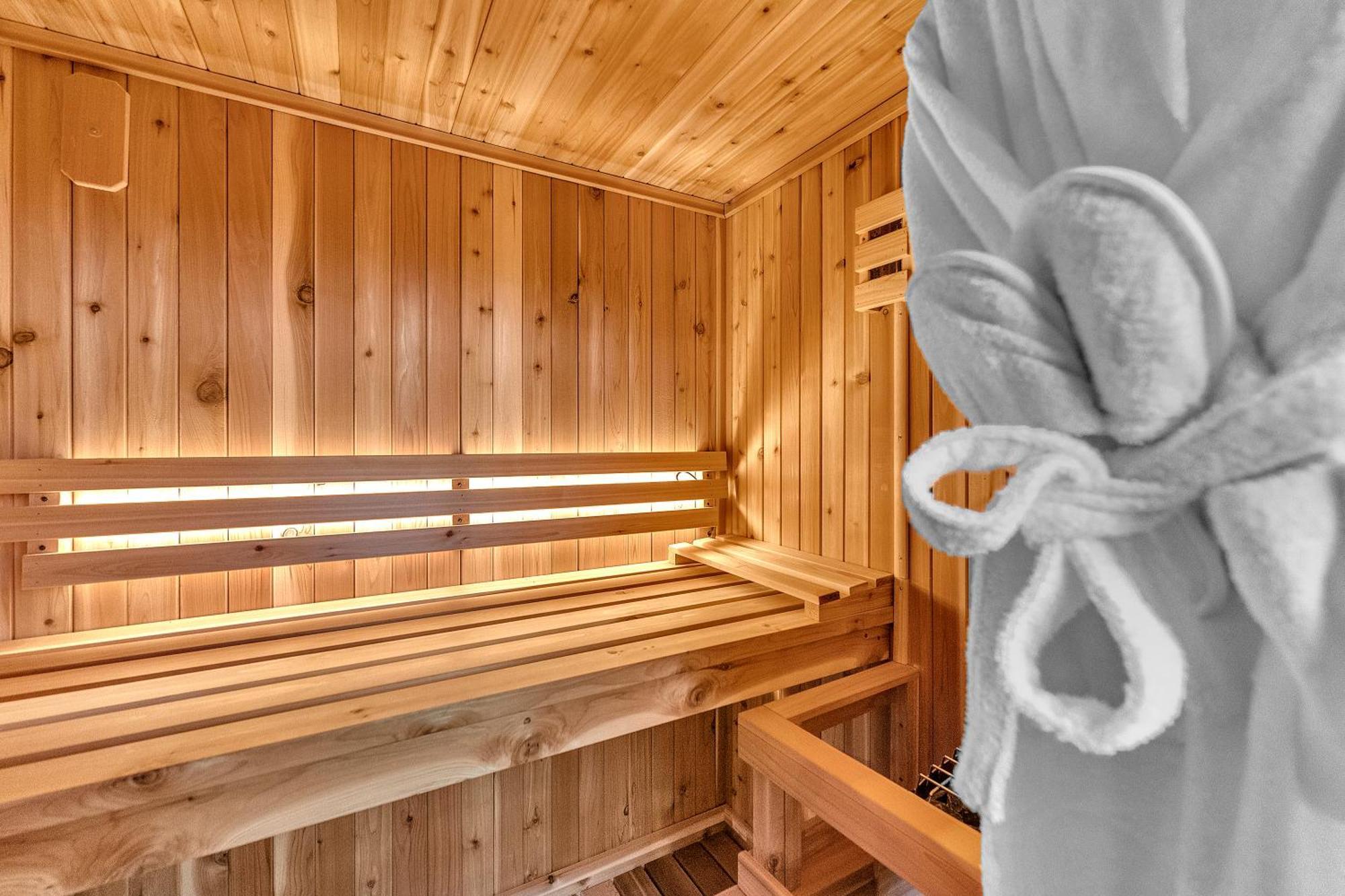 Family Chalet With Sauna, Hottub, Heavenly Views! Mins To Downtown! Gatlinburg Bagian luar foto