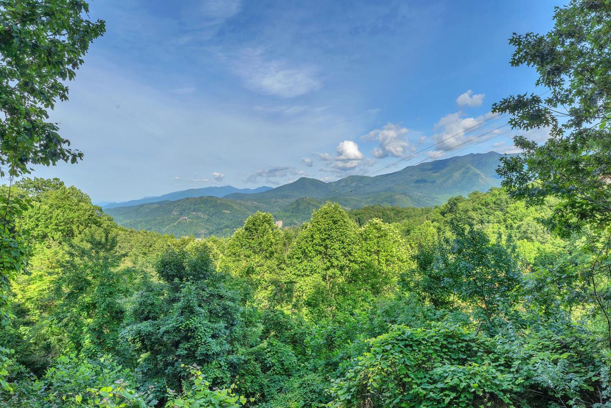 Family Chalet With Sauna, Hottub, Heavenly Views! Mins To Downtown! Gatlinburg Bagian luar foto
