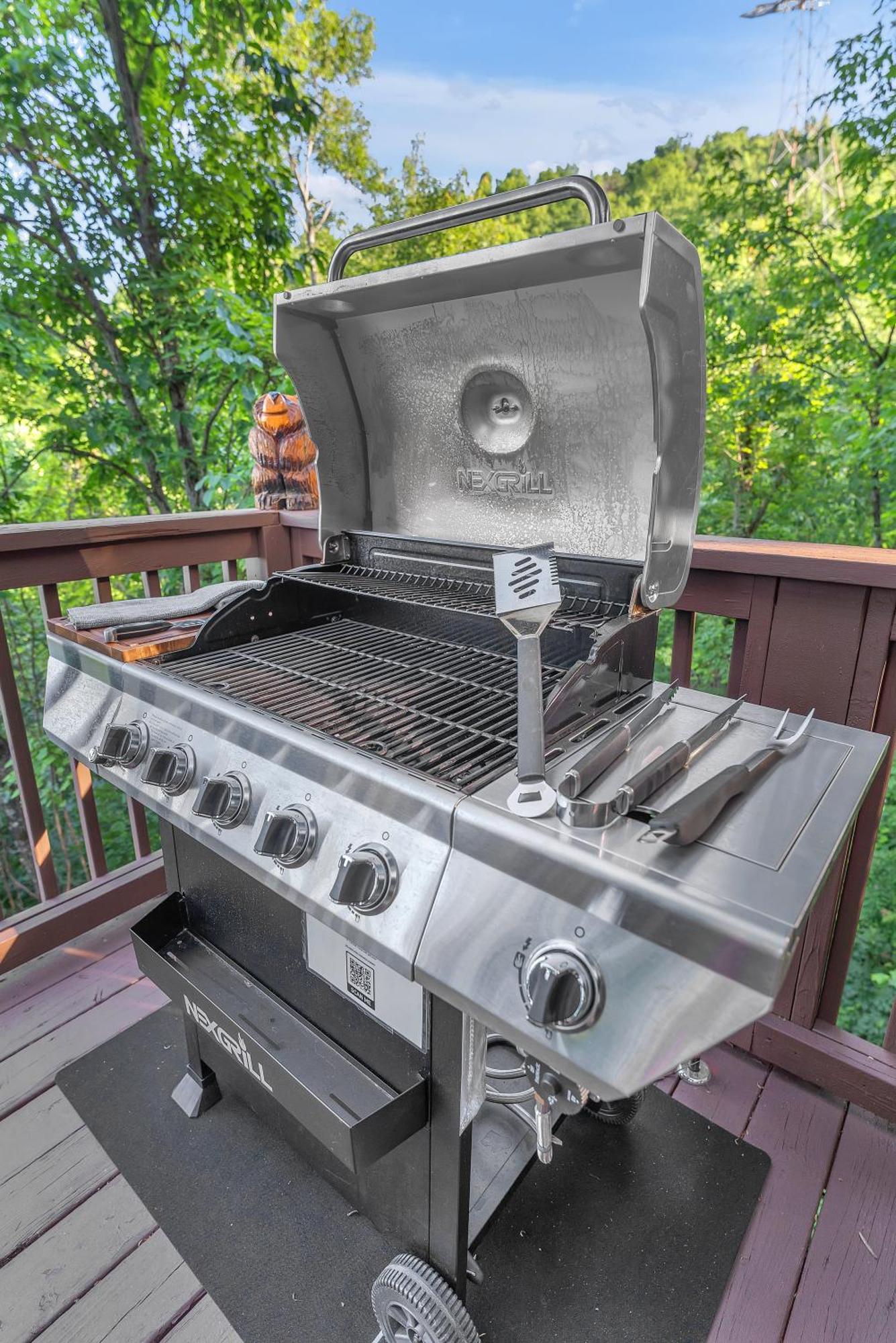 Family Chalet With Sauna, Hottub, Heavenly Views! Mins To Downtown! Gatlinburg Bagian luar foto