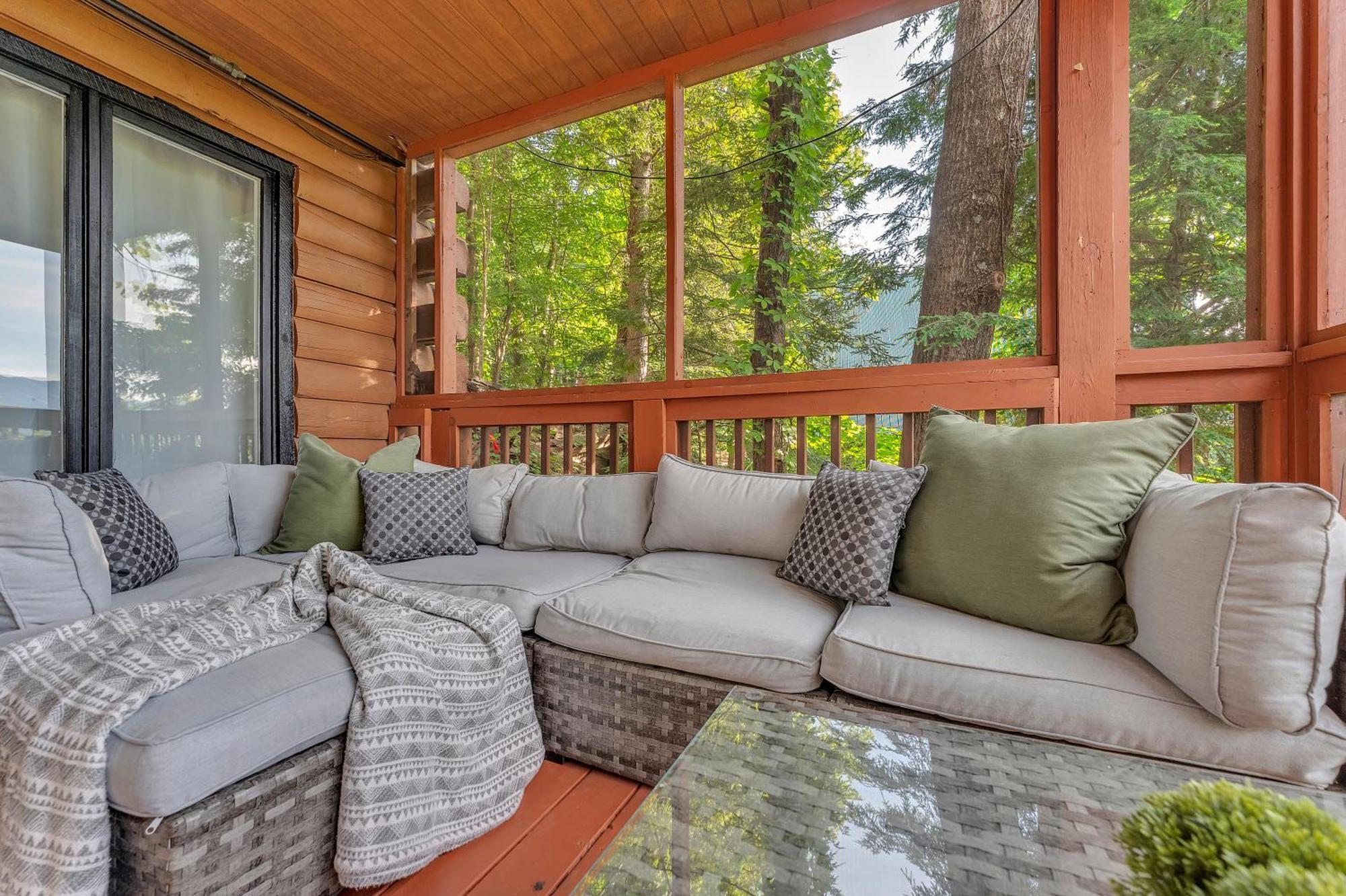 Family Chalet With Sauna, Hottub, Heavenly Views! Mins To Downtown! Gatlinburg Bagian luar foto