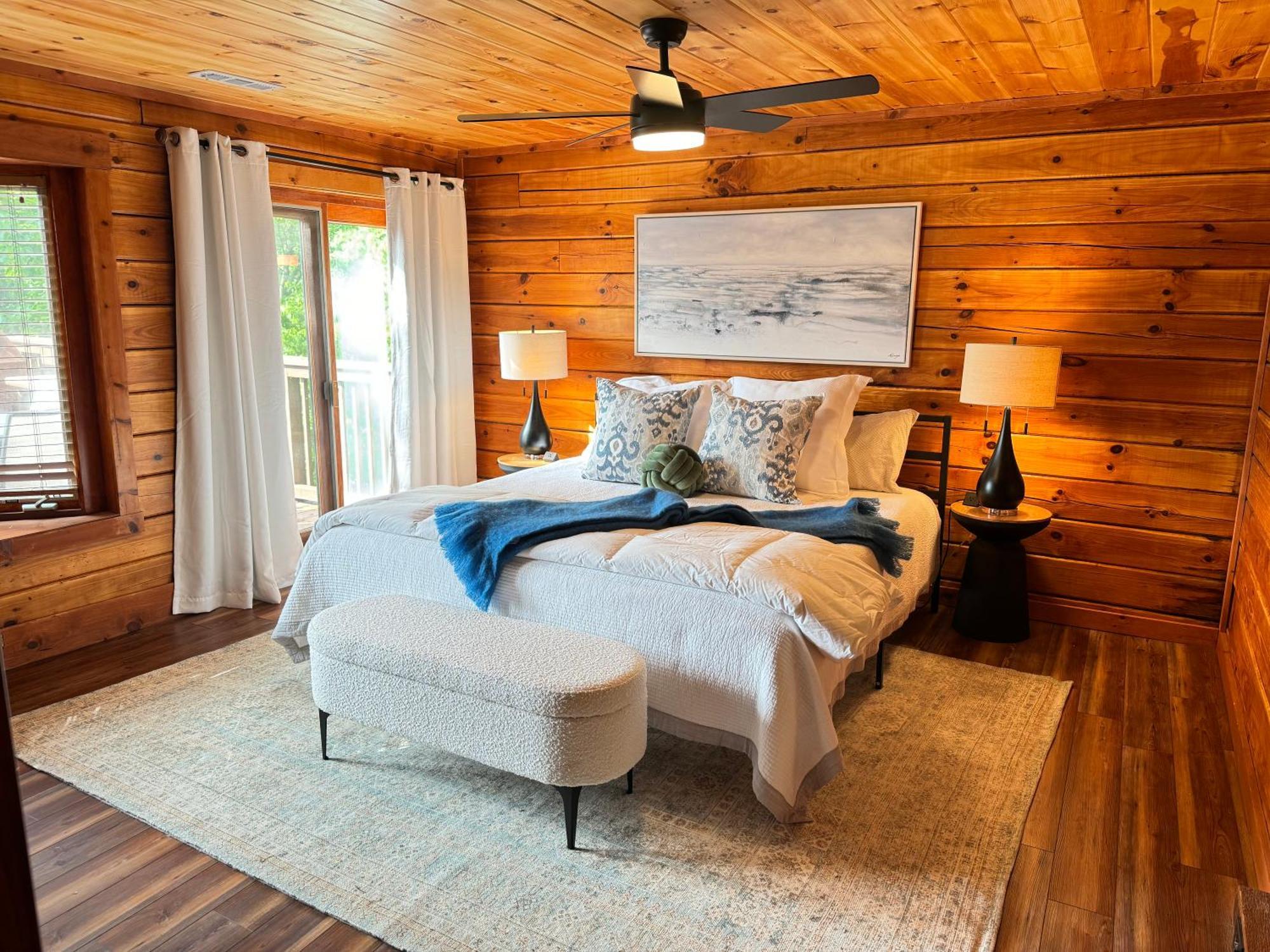 Family Chalet With Sauna, Hottub, Heavenly Views! Mins To Downtown! Gatlinburg Bagian luar foto